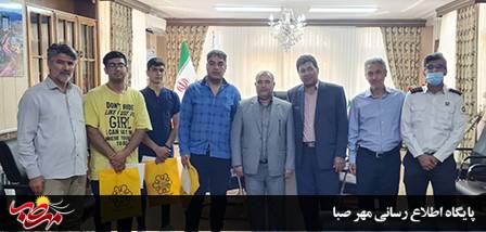 تقدیر از جوانان همیار آتش‌نشانی در حادثه آتش‌سوزی پارک جنگلی میانه