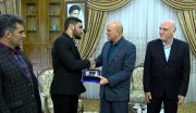 تجلیل استاندار آذربایجان شرقی از ابوالفضل چوپانی کشتی گیر میانه ای