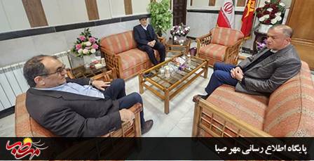 جذب و دعوت فرماندار ویژه میانه از سرمایه گذار بخش خصوصی در حوزه انرژی نیروگاه خورشیدی