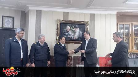 تجلیل شهردار شهرستان میانه از پلیس راهور فرماندهی انتظامی شهرستان میانه