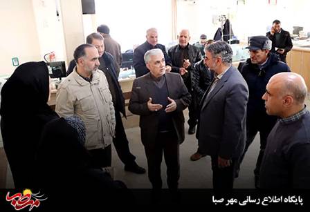 بازدید سرزده اسماعیلی نماینده مردم از ادارات دولتی و دستگاه های و مراکز خدمات رسان شهر ترک و بخش کندوان میانه