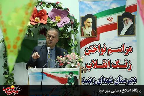 فرماندار ویژه میانه در آیین نواختن زنگ انقلاب: هدف اصلی دشمن، تضعیف وحدت و انسجام نسل آینده در برابر انواع توطئه‌هاست